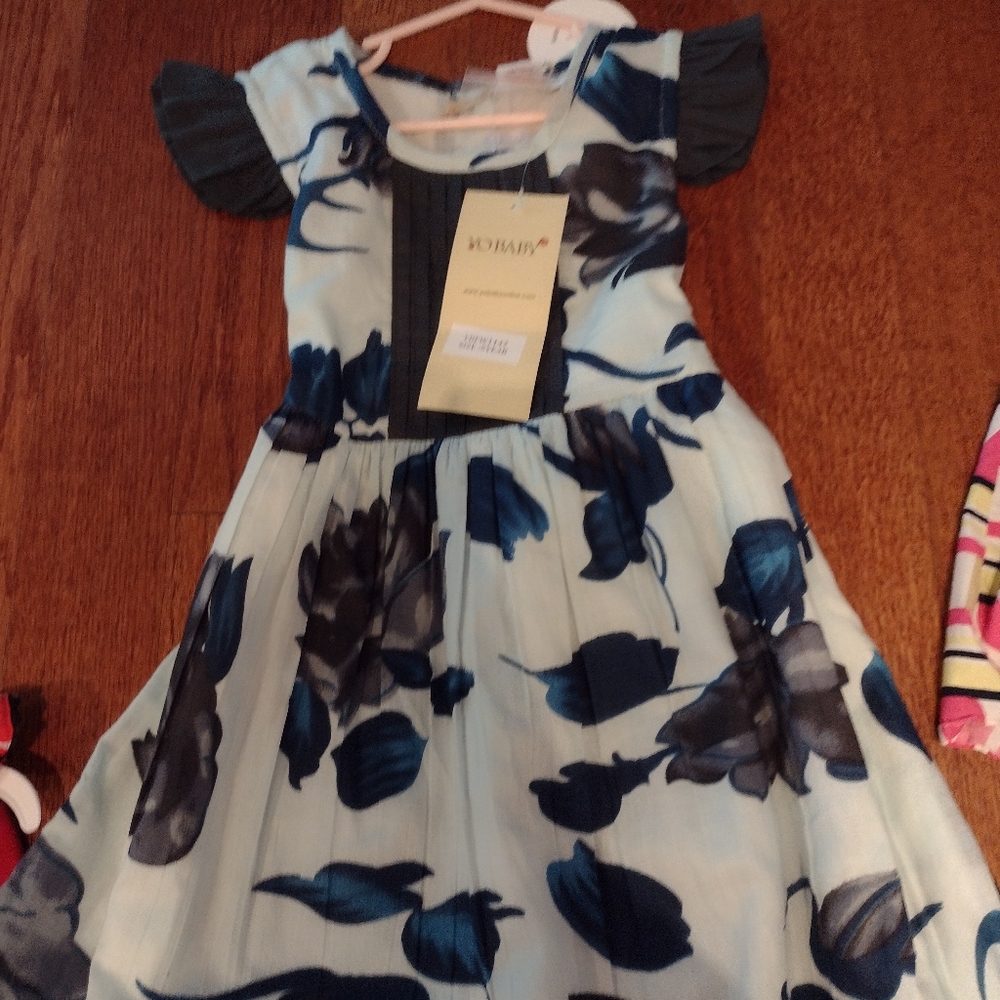YoBaby Size 5 Floral Dress